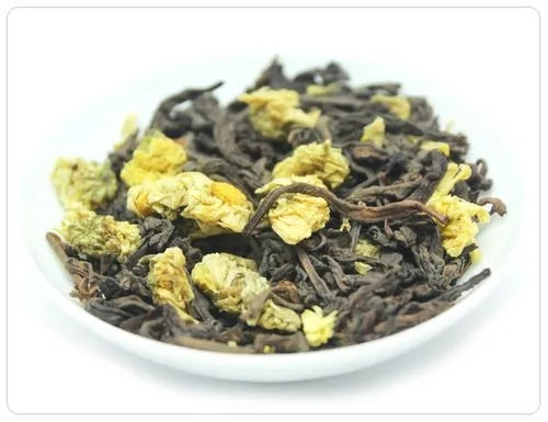 Detoxify as Chrysanthemum Pu'er Tea